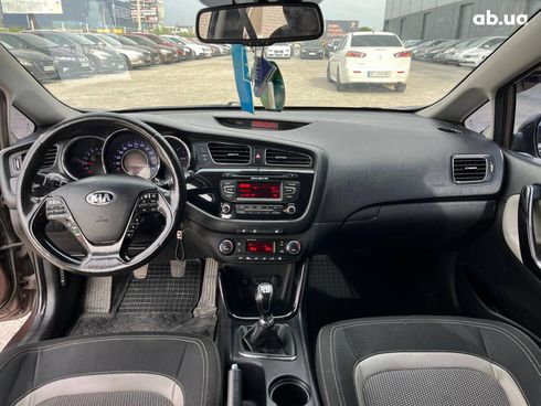 Kia Cee'd 2013 коричневый - фото 51