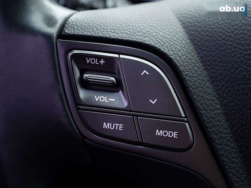 Hyundai Santa Fe 2016 - фото 29