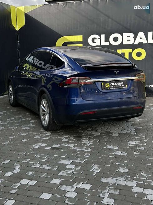 Tesla Model X 2016 - фото 25