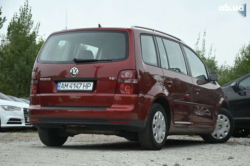 Volkswagen Touran 2007 - фото 11