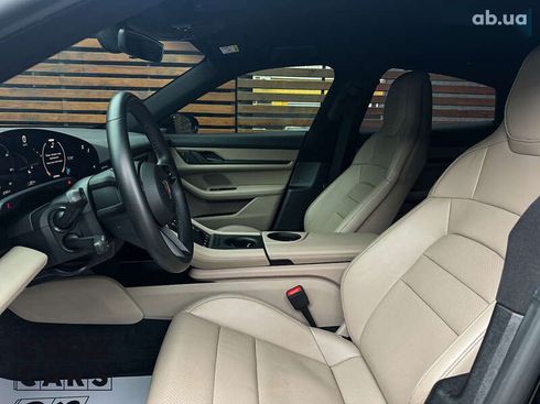 Porsche Taycan 2022 - фото 25