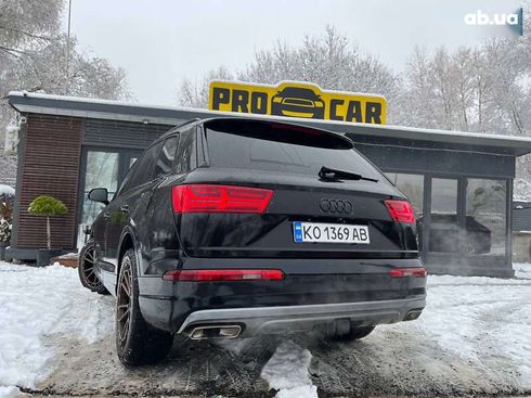 Audi Q7 2017 - фото 20
