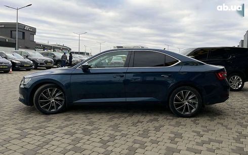 Skoda Superb 2016 - фото 4