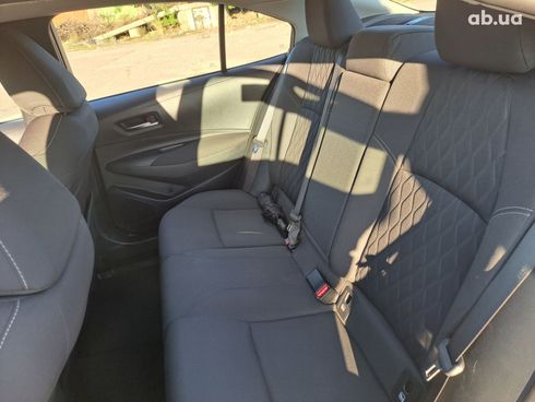 Toyota Corolla 2020 белый - фото 15