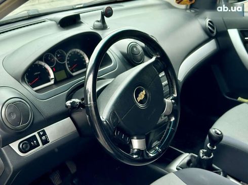 Chevrolet Aveo 2008 - фото 9