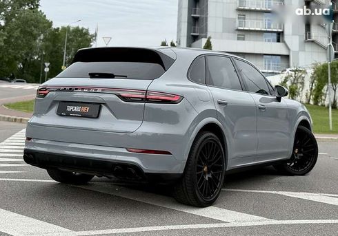 Porsche Cayenne 2018 - фото 15