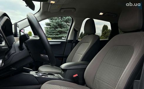 Ford Escape 2021 - фото 9