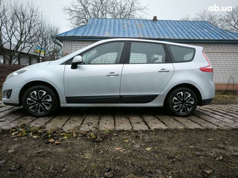 Renault Scenic 2009 серебристый - фото 17