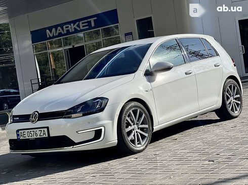 Volkswagen e-Golf 2014 - фото 2