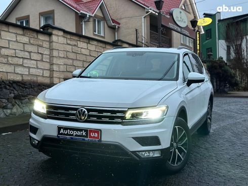 Volkswagen Tiguan 2021 белый - фото 2