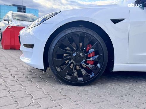 Tesla Model 3 2023 - фото 2