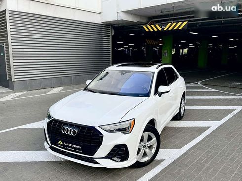 Audi Q3 2019 - фото 10