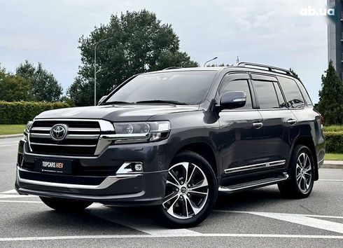 Toyota Land Cruiser 2020 - фото 5