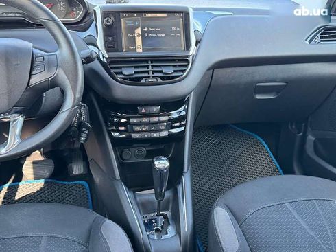 Peugeot 208 2013 - фото 21