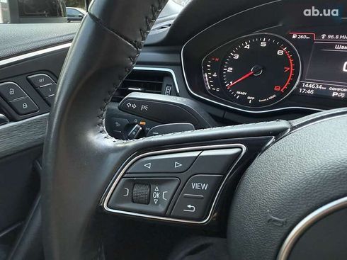Audi A4 2019 - фото 27