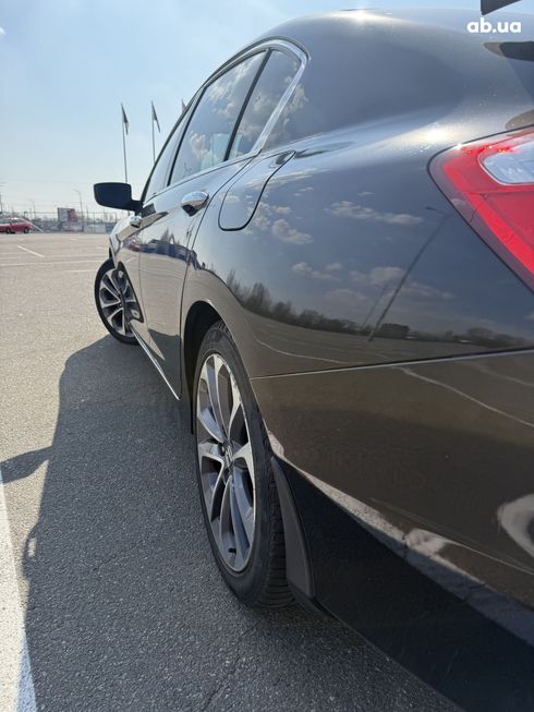 Honda Accord 2014 черный - фото 10