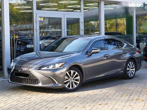Lexus ES 2021 - фото 3