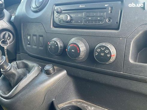 Renault Master 2013 - фото 15