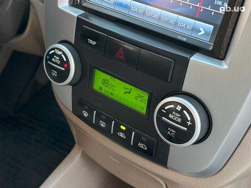 Kia Cerato 2007 бежевый - фото 20