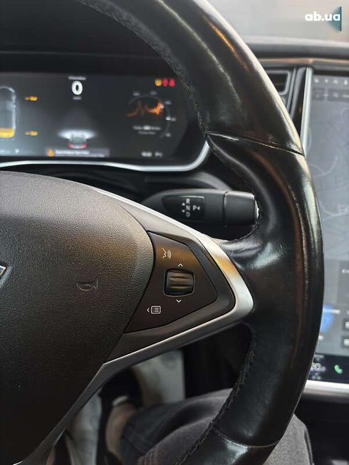 Tesla Model S 2015 - фото 25
