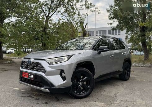 Toyota RAV4 2020 - фото 4