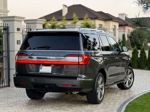 Lincoln Navigator 2018 - фото 15