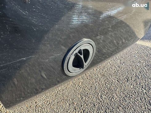 Toyota Camry 2016 - фото 11