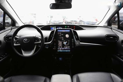 Toyota Prius 2019 - фото 14