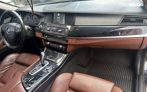 BMW 5 серия 2011 - фото 19