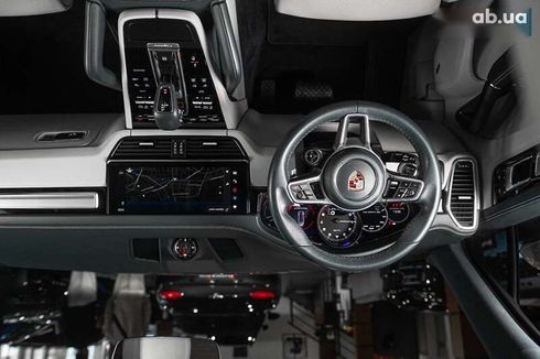 Porsche Cayenne Coupe 2023 - фото 25