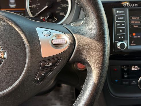 Nissan Sentra 2019 серый - фото 18