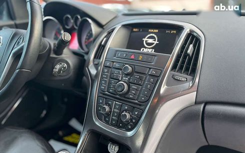 Opel Astra 2011 - фото 25