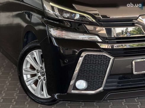 Toyota Vellfire 2017 - фото 7