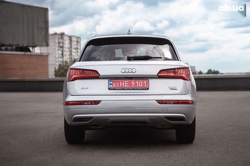 Audi Q5 2018 - фото 10