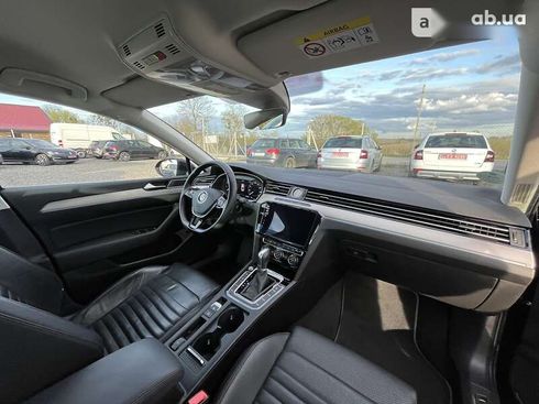 Volkswagen Passat 2019 - фото 11