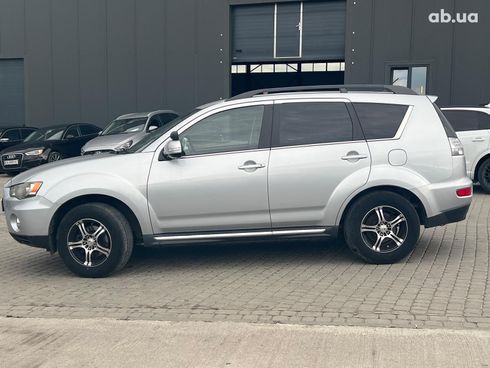 Mitsubishi Outlander 2012 серый - фото 15