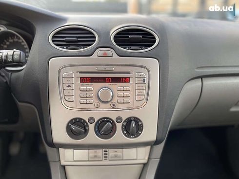 Ford Focus 2009 - фото 30