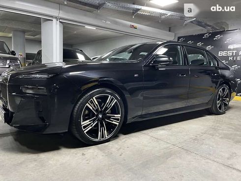 BMW 7 Series iPerformance 2023 - фото 21