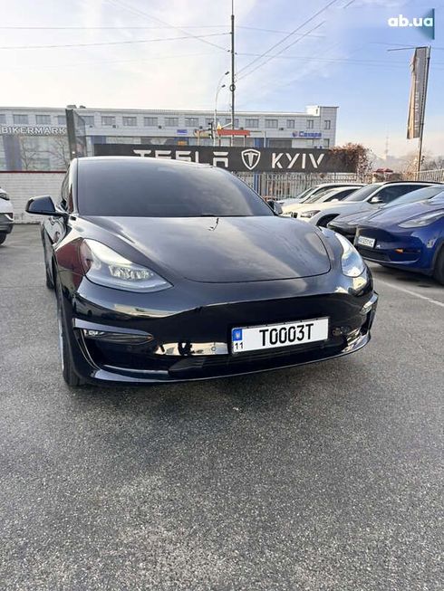 Tesla Model 3 2021 - фото 3