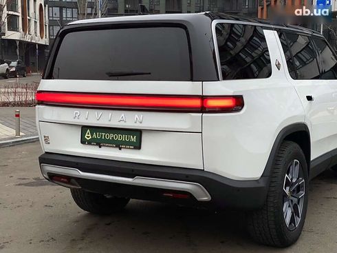 Rivian R1S 2023 - фото 8