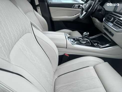 BMW X5 2021 - фото 26