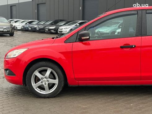 Ford Focus 2008 красный - фото 13