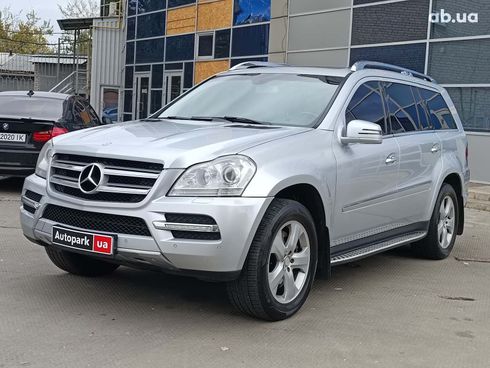 Mercedes-Benz GL-Класс 2010 серый - фото 37