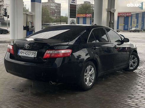 Toyota Camry 2008 - фото 4