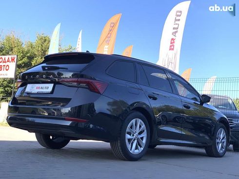 Skoda Octavia 2020 - фото 15