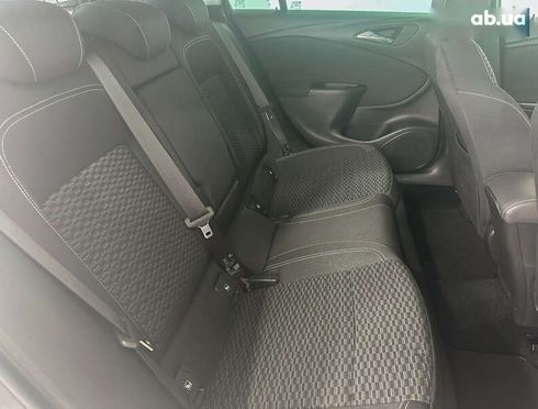 Opel Astra 2018 - фото 6