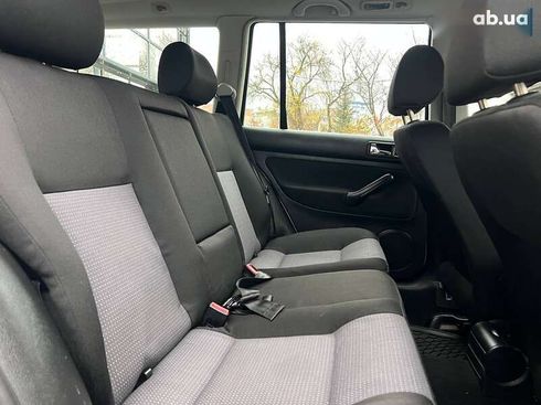 Volkswagen Golf 2002 - фото 13