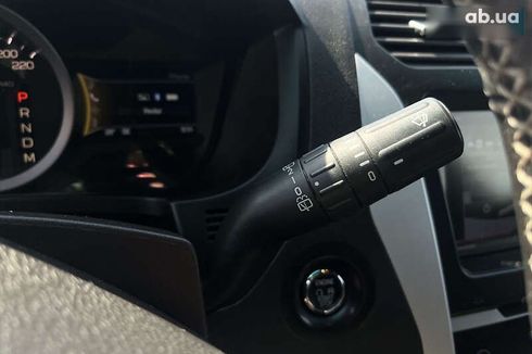 Ford Explorer 2013 - фото 26