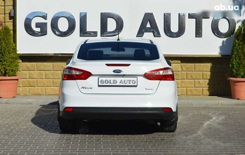 Ford Focus 2013 - фото 10
