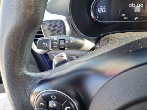 Kia Soul EV 2021 - фото 26